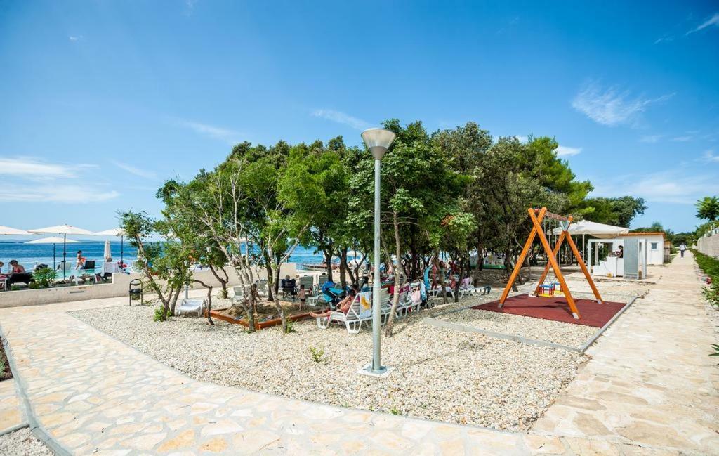 Apartmani Astrado Petrcane Exterior photo